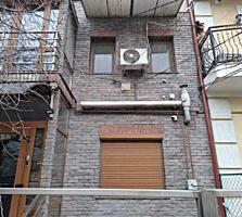 Apartament cu 3 camere, Centru.