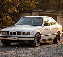 Продается легендарное BMW