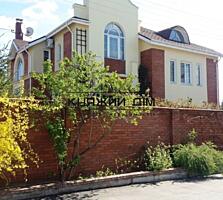 Продажа дома в Лесниках, Киево-Святошинский район. В доме 3 спальни, .