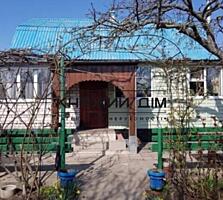 Продам дом в с. Мартусовка, 115 кв.м, 4 комнаты, 1 этаж, 20 соток. В .