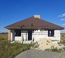 Продам дом в с. Рожевка. 12,3 соток земли (участок угловой, может ...