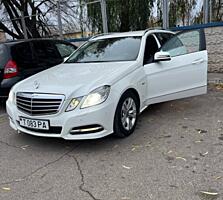 Отличный Автомобиль! Хорошая комплектация! Пишите можно на обмен.