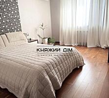 Пропонується до продажу квартира на 9-му поверсі з повним комплектом .