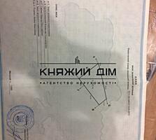 Продажа участка 12 соток, в г.Заворычи. Участок ровной формы, рядом ..