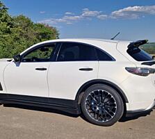 Продаю Sebastian Vettel - Лимитированная модель 33/50