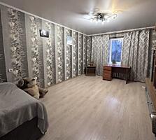 Продам 3-комнатную квартиру (чешку) в районе пр. Слобожанский / Каруны