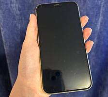 Продам IPhone XR