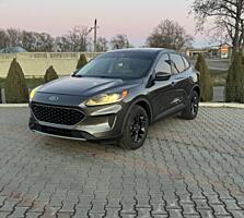 Ford Escape 2.5 hybrid. 2021 год. 4x4 AVD.