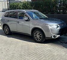 Mitsubishi outlander 3