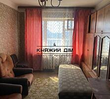 Продаж 2-кімнатної квартири на 8 поверсі 9-поверхового будинку ...