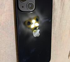 Продам iPhone 13