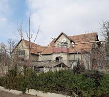 Продам капітальний будинок в селищі Радісне Одеської області