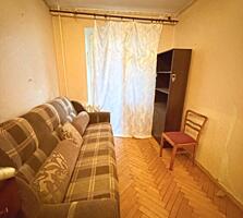 Продам 2-ком. квартиру в центре Черёмушек на Академика Филатова.