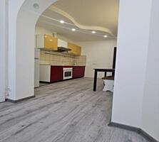 Продам евродвушку в ЖМ " Радужный"