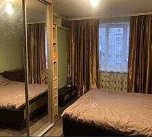 Продается светлая, уютная комната в коммунальной квартире в хорошем ..