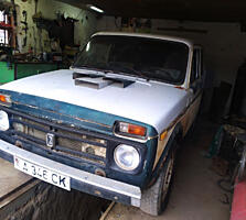 Нива не на ходу на запчасти цена 500 уе или по запчастям