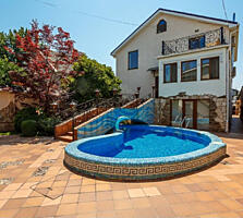 Предлагается к продаже двухэтажный дом на Даче Ковалевского, общей ...