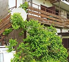 Продам дачу в центре Затоки. Возле моря.