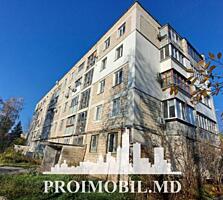 Vă propunem spre vânzare acestapartament cu 1 cameră și living,sect. .