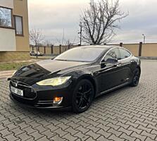 Tesla S 80 14 года