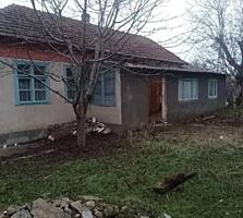 Продаю дом в Парканах по ул. Карла Маркса