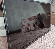 Телевизор, приставка, крепление на стену!