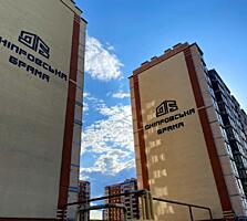 Продам 2-к квартиру (68м2) в ЖК Днепровская Брама