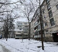 Apartament cu 2 camere, Buiucani.