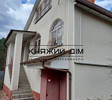 Продаж. Будинок мрії, 1 лінія берега р.Дніпро. Три поверхи ...