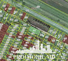 Spre vânzare se oferă teren pentru vile, situat în Strășeni, sat. ...