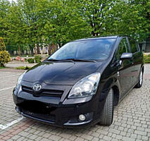 Продам Тойота Королла Версо 2007г