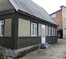 Дом в центре, ценрт. рынок, котелец, гараж, 11 соток земли