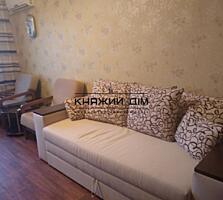 Продаж 3 кімнатної квартири на Оболоні, вул. Прирічна 17г. Поверх ...