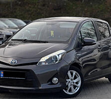 Тойота Ярис