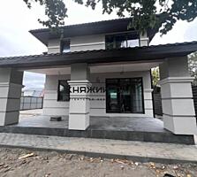 Продаж будинку 120 м2 з великою терасою 22 м2 в центрі Бучі, вул. ...