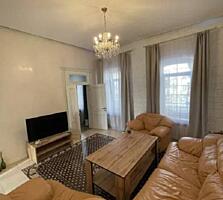 Предлагается к продаже уникальная просторная 3 комнатная квартира в ..