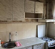 Продам 3-х комнатную квартиру на Черемушках.