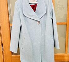 Продам красивое пальто