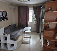 Продам 1 комнатную квартиру на Черёмушках.