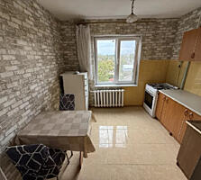 Срочно продам 1 комнатную квартиру в районе Малиновского рынка.