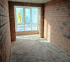 Продается просторная двухкомнатная квартира в новом сданном кирпичном 
