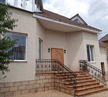 Большой двухэтажный дом в Одессе пгт Авангард,