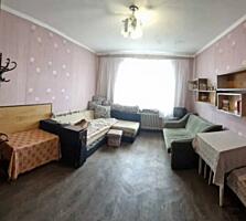 Предлагается продажа комната в коммунальной квартире. Комната 20 ...