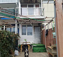 Продам 3-х поверхову курінь-дачу на березі моря в Крижанівці (Причал .