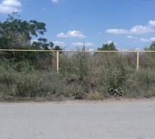 Предлагается к продаже земельный участок 10 соток в центре ...