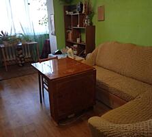 В продаже 2 комнатная квартира в кирпичном доме в центре  Таирова. ...