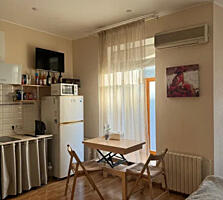 Квартира -студия в историческом центре Одессы/ Пушкинская