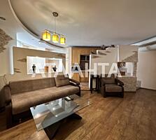 Просторная квартира в ЖК «Каменный цветок» / Аркадия