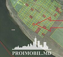 Spre vânzare se oferă teren pentru construcții, situat în r. ...