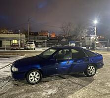 Opel Vectra A 2.0 Бениз-Газ Метан
